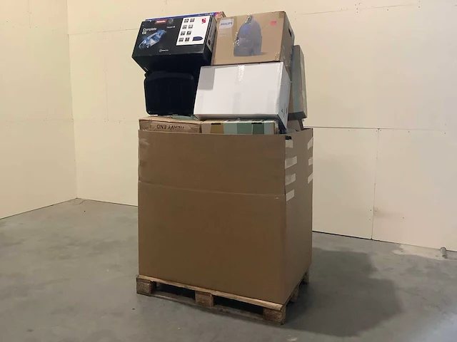 Pallet a-merk retourgoederen - 31 items - afbeelding 1 van  8