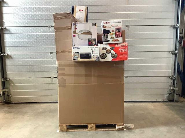 Pallet a-merk retourgoederen - 34 items - afbeelding 1 van  7