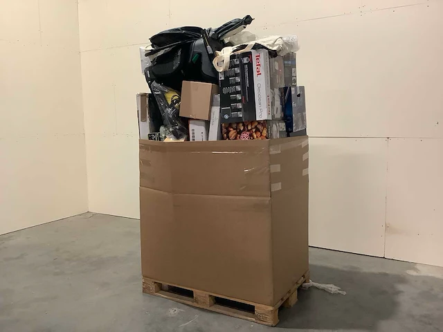Pallet a-merk retourgoederen - 35 items - afbeelding 1 van  8