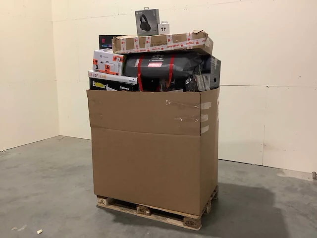 Pallet a-merk retourgoederen - 35 items - afbeelding 1 van  7