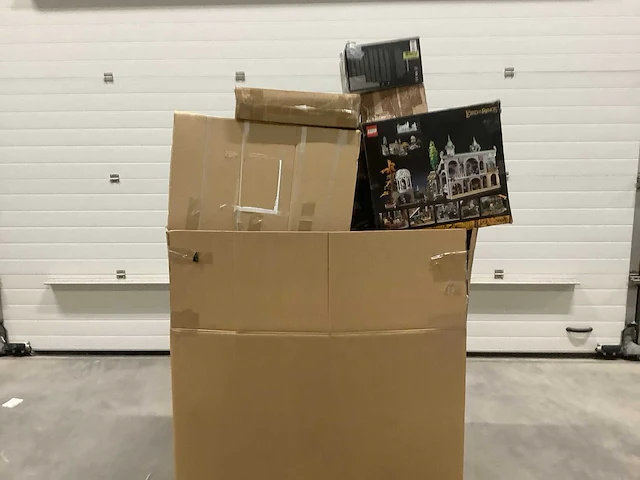 Pallet a-merk retourgoederen - 37 items - afbeelding 1 van  8