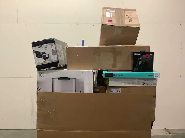 Pallet a-merk retourgoederen - 38 items - afbeelding 2 van  8