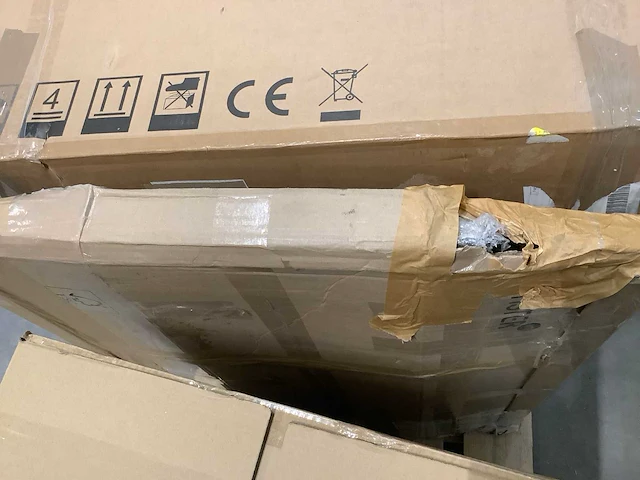 Pallet a-merk retourgoederen - 4 items - afbeelding 6 van  8
