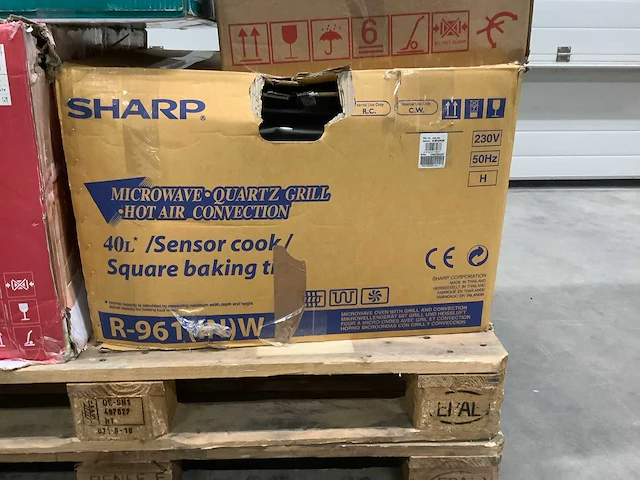 Pallet a-merk retourgoederen - 4 items - afbeelding 2 van  9