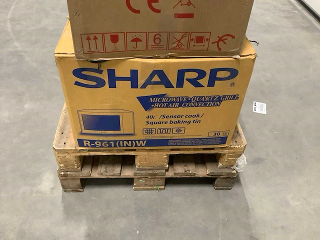 Pallet a-merk retourgoederen - 4 items - afbeelding 7 van  9