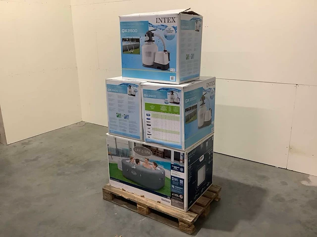Pallet a-merk retourgoederen - 4 items - afbeelding 1 van  7