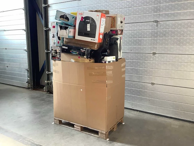 Pallet a-merk retourgoederen - 41 items - afbeelding 1 van  8