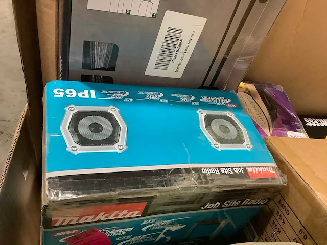 Pallet a-merk retourgoederen - 41 items - afbeelding 3 van  7