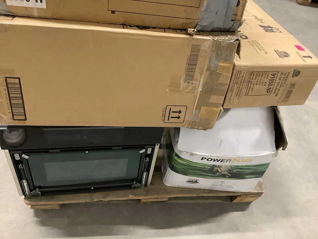 Pallet a-merk retourgoederen - 5 items - afbeelding 2 van  11