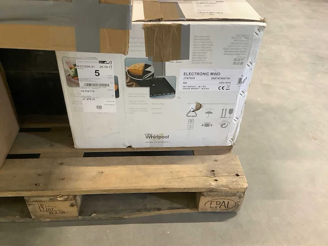 Pallet a-merk retourgoederen - 6 items - afbeelding 9 van  10