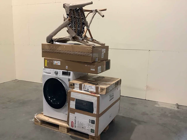 Pallet a-merk retourgoederen - 6 items - afbeelding 1 van  8