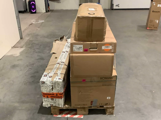Pallet a-merk retourgoederen - 6 items - afbeelding 4 van  10