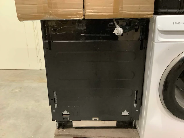 Pallet a-merk retourgoederen - 6 items - afbeelding 5 van  10