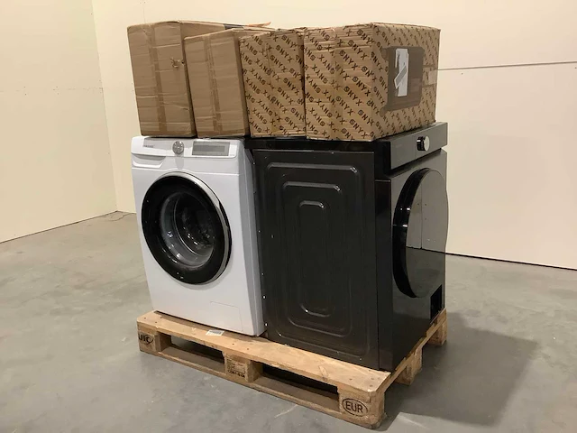 Pallet a-merk retourgoederen - 6 items - afbeelding 1 van  10