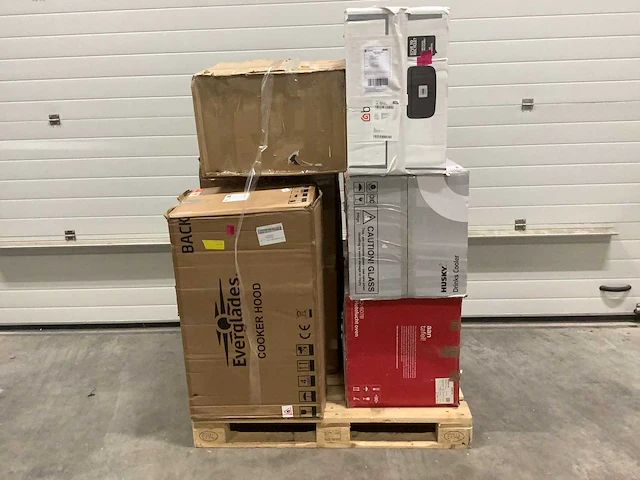 Pallet a-merk retourgoederen - 6 items - afbeelding 1 van  6
