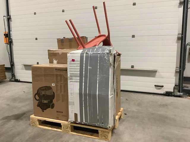 Pallet a-merk retourgoederen - 6 items - afbeelding 1 van  5