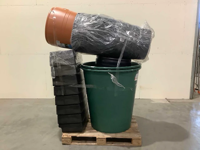 Pallet a-merk retourgoederen - 7 items - afbeelding 2 van  6