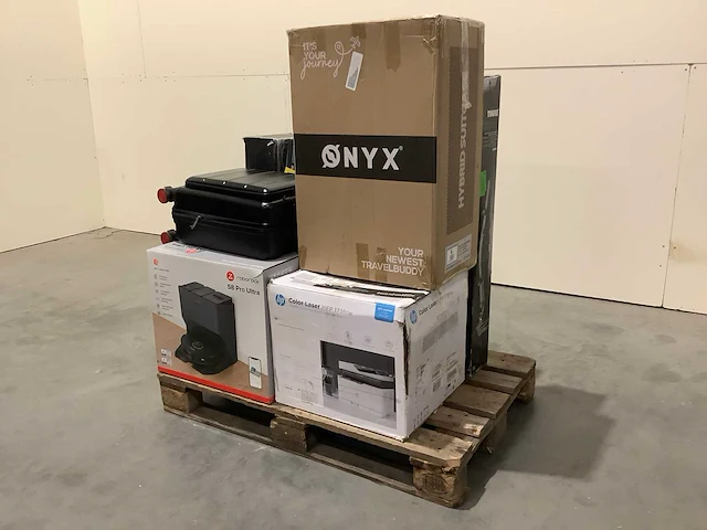 Pallet a-merk retourgoederen - 7 items - afbeelding 1 van  11