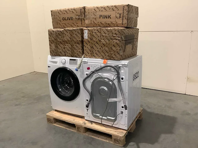 Pallet a-merk retourgoederen - 8 items - afbeelding 1 van  12