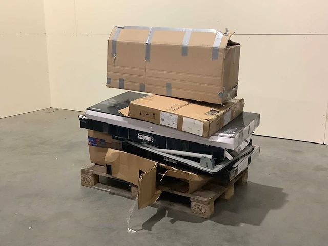 Pallet a-merk retourgoederen - 9 items - afbeelding 1 van  10