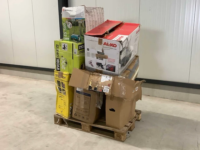 Pallet a-merk retourgoederen - 9 items - afbeelding 1 van  6