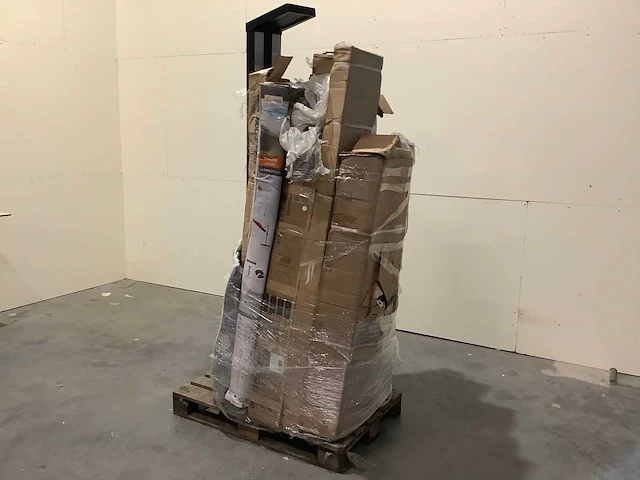 Pallet a-merk retourgoederen - afbeelding 1 van  4