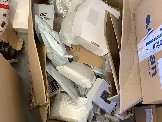 Pallet amazon retourgoederen - afbeelding 2 van  19