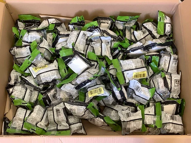 Pallet amazon retourgoederen - afbeelding 6 van  19