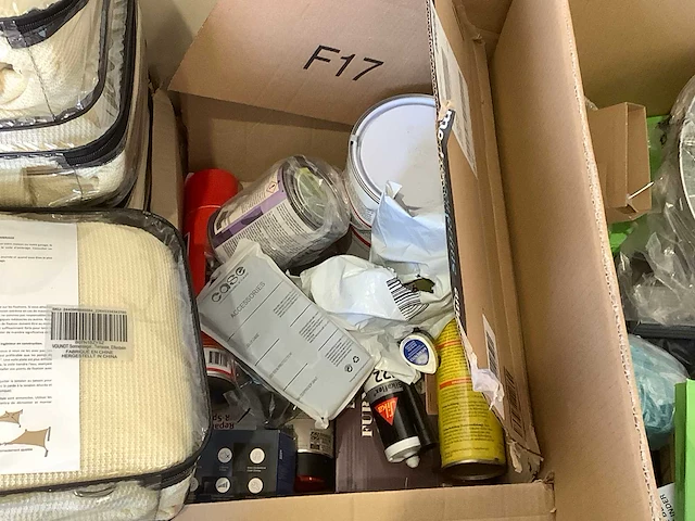 Pallet amazon retourgoederen - afbeelding 19 van  19