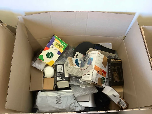 Pallet amazon retourgoederen - afbeelding 5 van  23