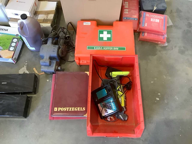 Pallet amazon retourgoederen - afbeelding 8 van  23