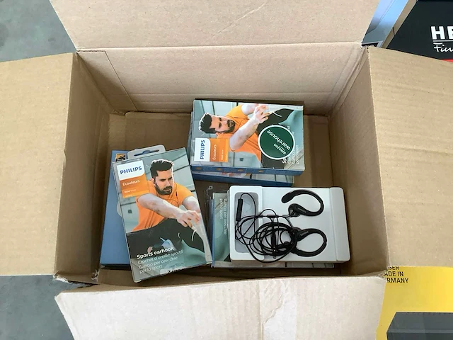 Pallet amazon retourgoederen - afbeelding 8 van  22