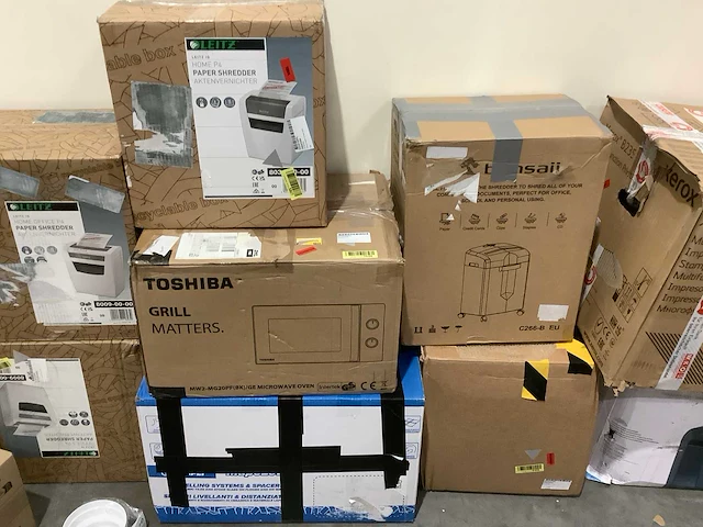 Pallet amazon retourgoederen - afbeelding 12 van  12