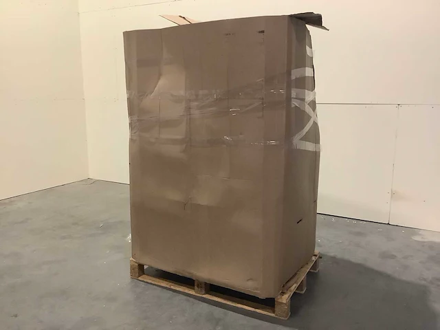 Pallet amazon retourgoederen - afbeelding 10 van  17