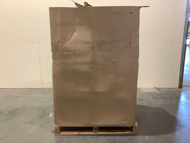 Pallet amazon retourgoederen - afbeelding 11 van  17
