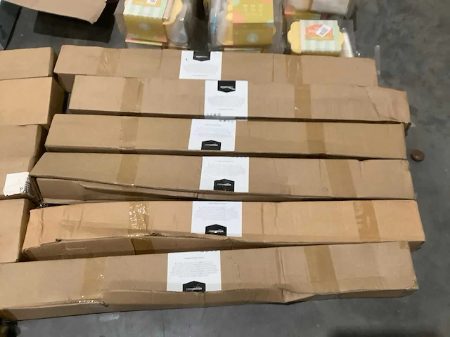 Pallet amazon retourgoederen - afbeelding 2 van  24