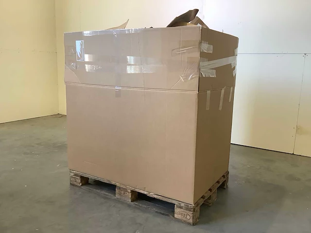 Pallet amazon retourgoederen - afbeelding 12 van  24