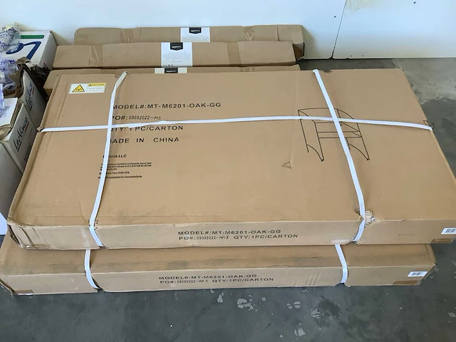 Pallet amazon retourgoederen - afbeelding 10 van  14
