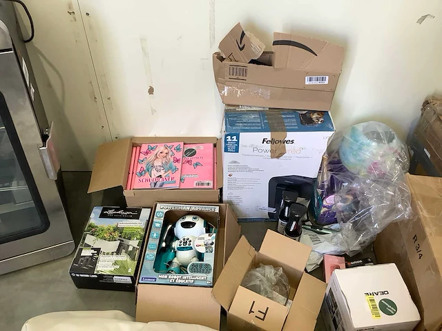 Pallet amazon retourgoederen - afbeelding 6 van  17