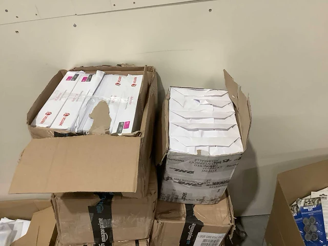 Pallet amazon retourgoederen - afbeelding 8 van  18