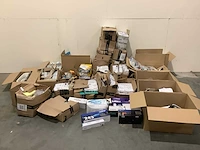 Pallet amazon retourgoederen - afbeelding 1 van  18