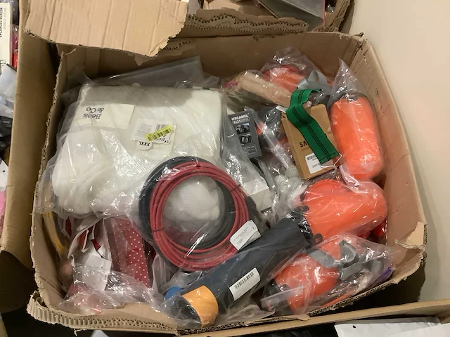 Pallet amazon retourgoederen - afbeelding 4 van  7