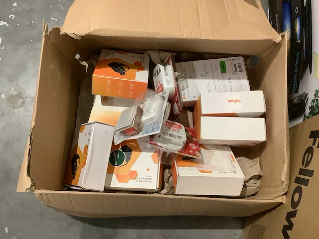 Pallet amazon retourgoederen - afbeelding 4 van  22