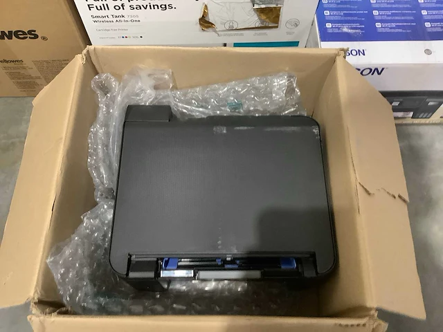 Pallet amazon retourgoederen - afbeelding 8 van  22