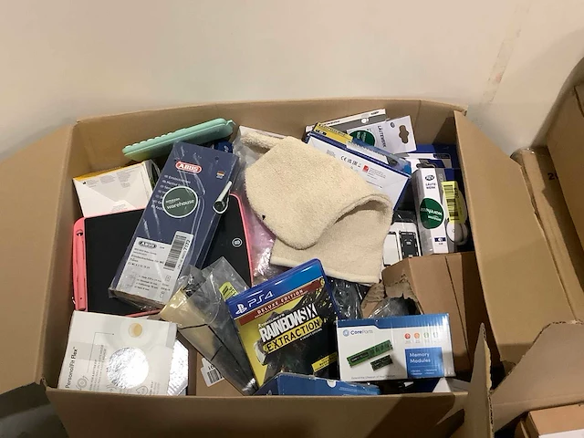 Pallet amazon retourgoederen - afbeelding 6 van  17