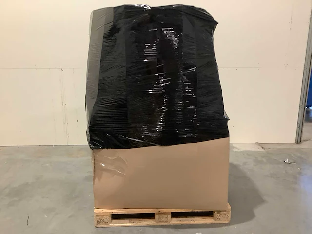 Pallet amazon retourgoederen - afbeelding 11 van  17