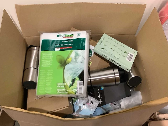 Pallet amazon retourgoederen - afbeelding 8 van  20