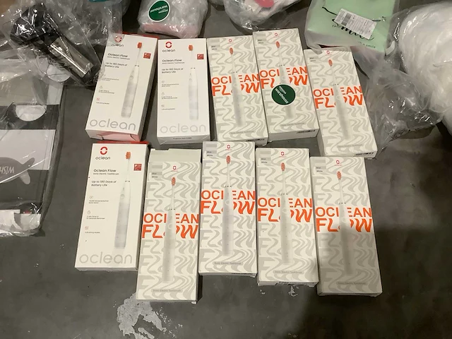 Pallet amazon retourgoederen - afbeelding 10 van  14