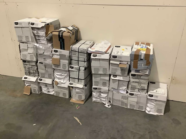 Pallet amazon retourgoederen - afbeelding 1 van  7