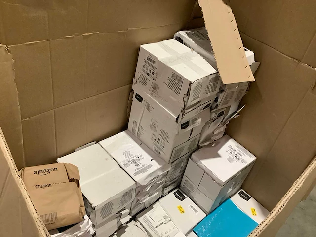Pallet amazon retourgoederen - afbeelding 4 van  7